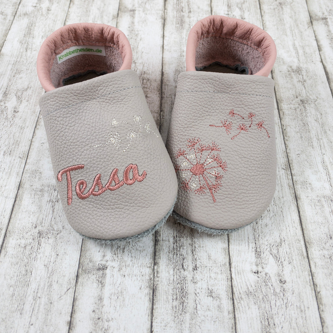 Krabbelschuhe mit Pusteblume und Personalisierung aus Echtleder