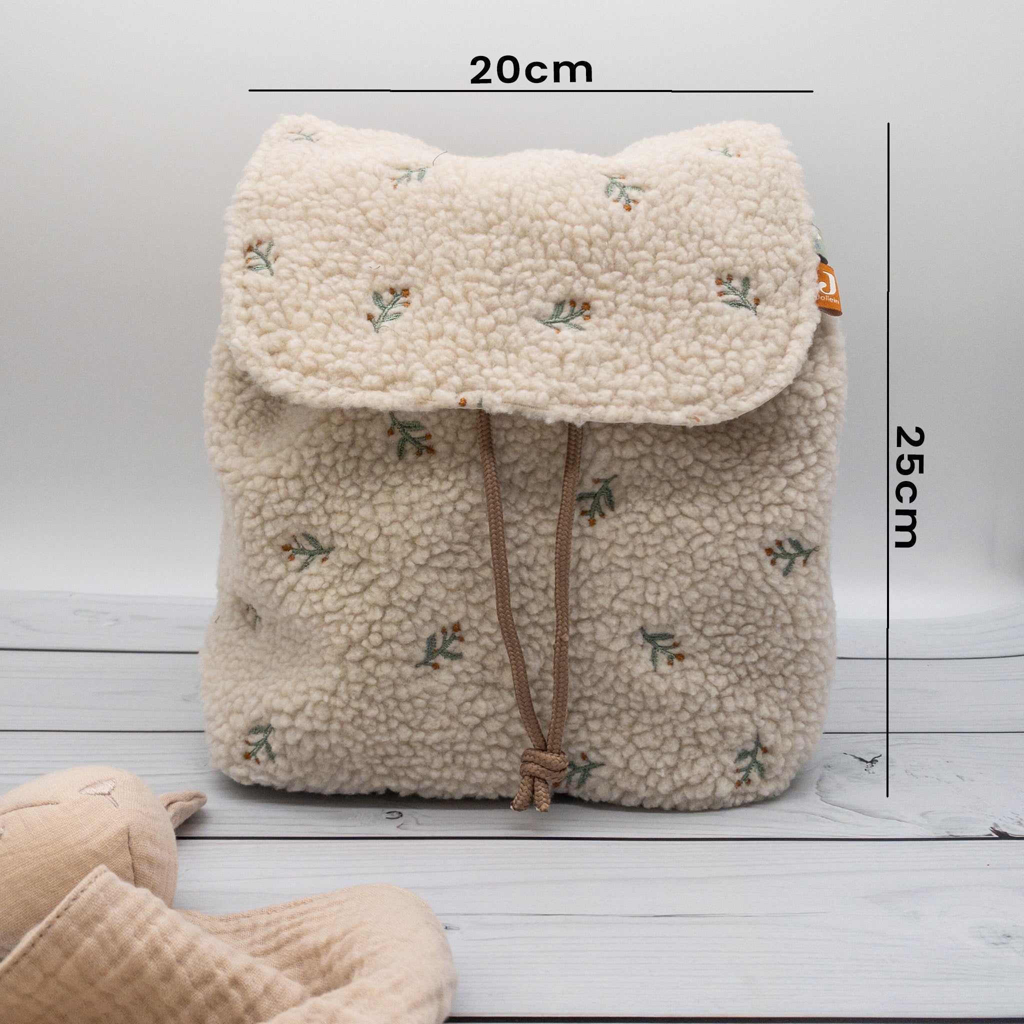 Teddy Kinder Rucksack personalisiert mit kleinen Blumen und Namen