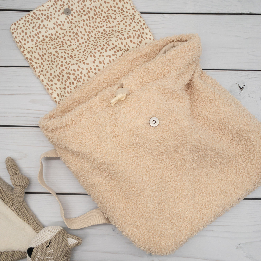 Teddy Kinderrucksack beige personalisiert aus Bouclé