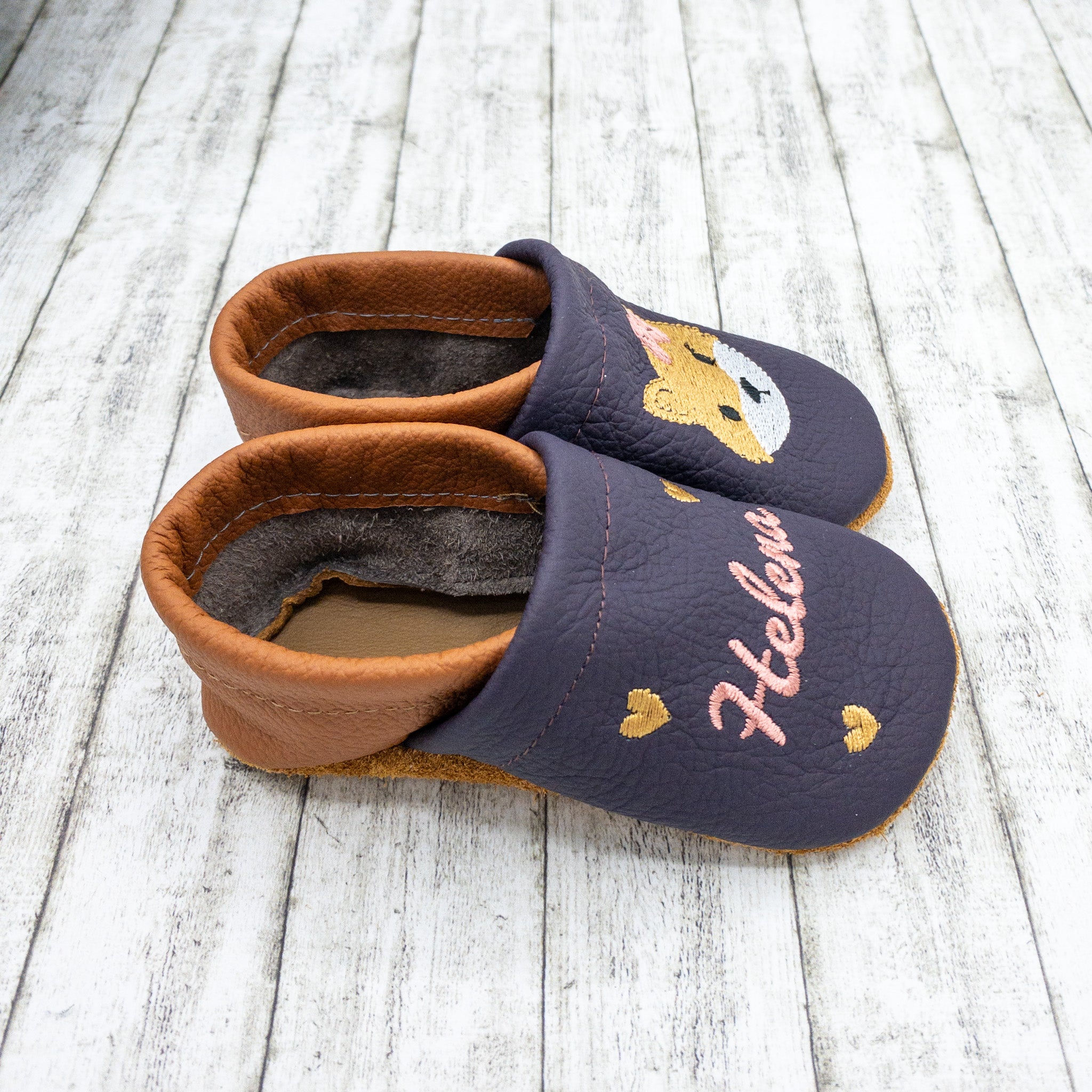 Krabbelschuhe mit Fuchsmädchen und Personalisierung aus Echtleder
