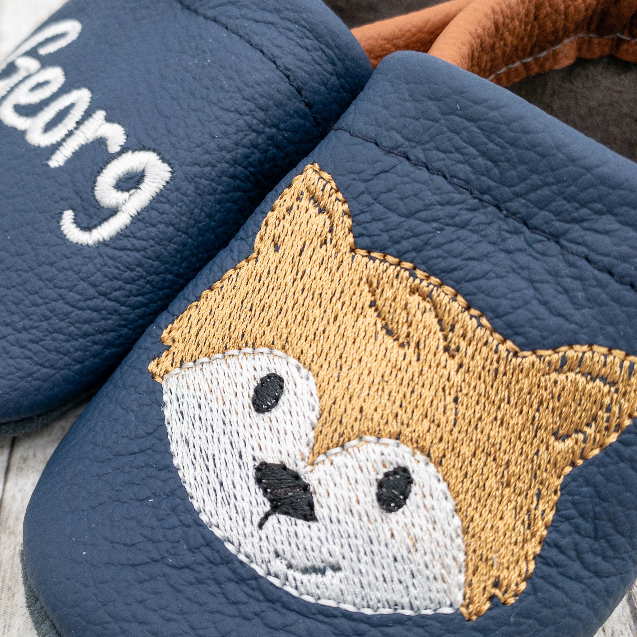 Krabbelschuhe mit Fuchs und Personalisierung aus Echtleder