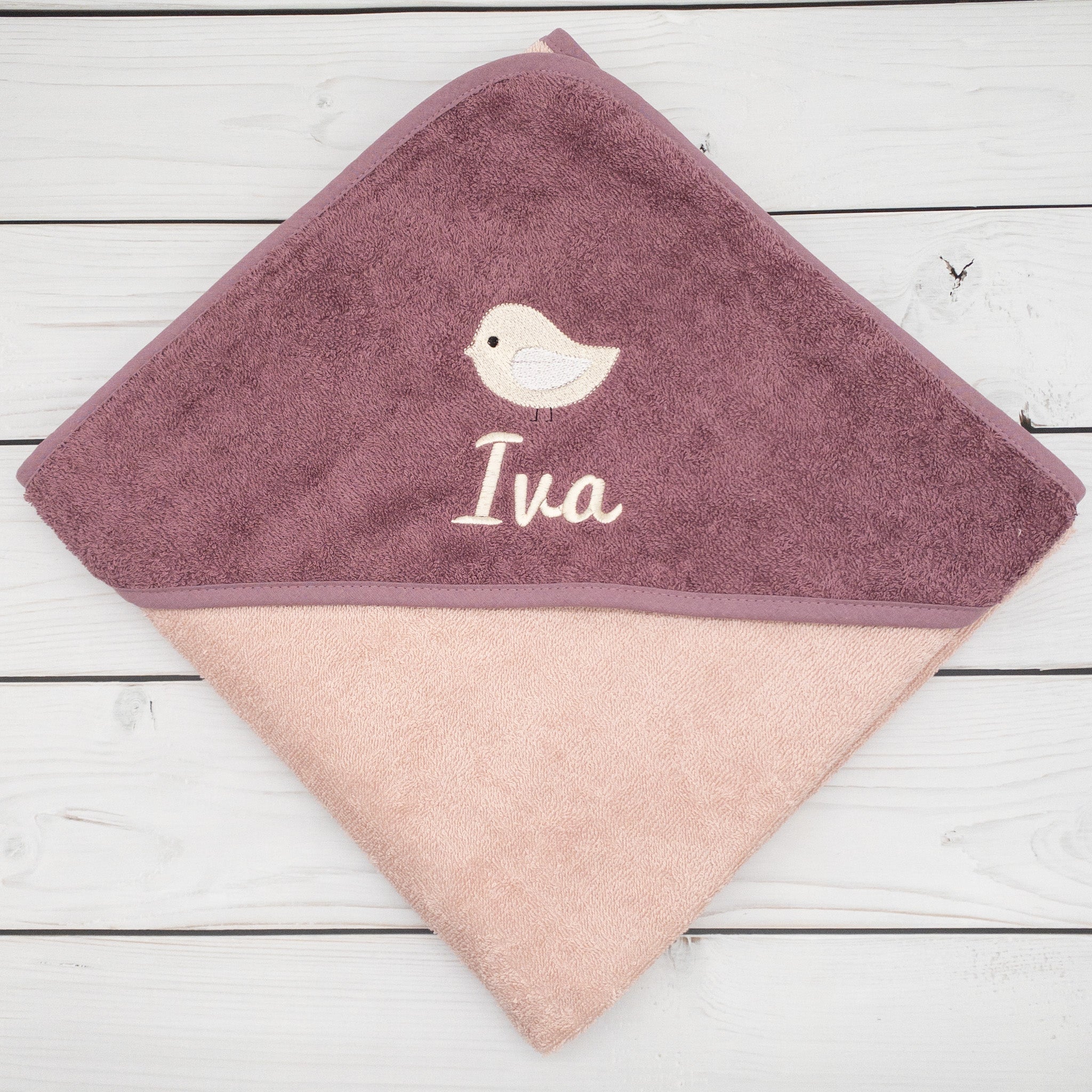 Personalisiertes Kapuzenhandtuch mit Vogel und Namen - 100x100cm- das perfekte Geschenk zur Geburt
