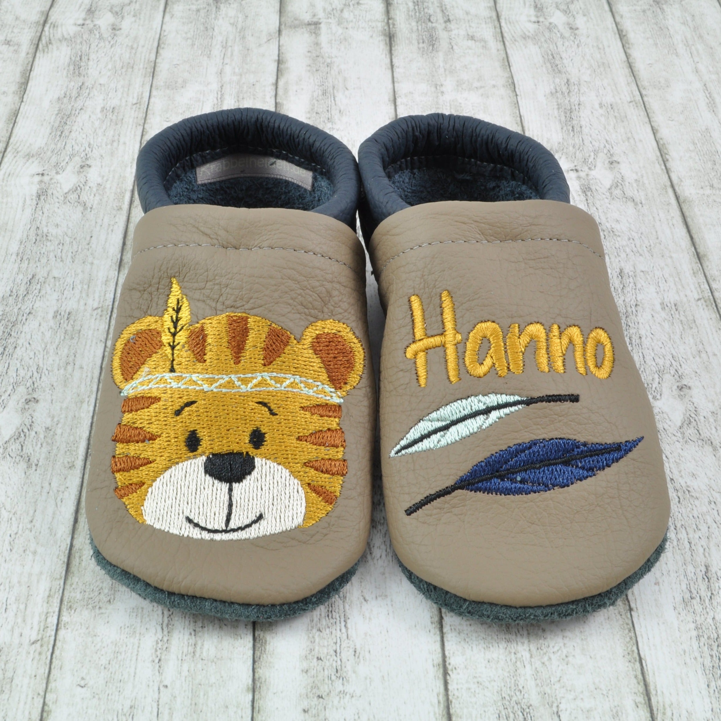 Krabbelschuhe Tiger Name