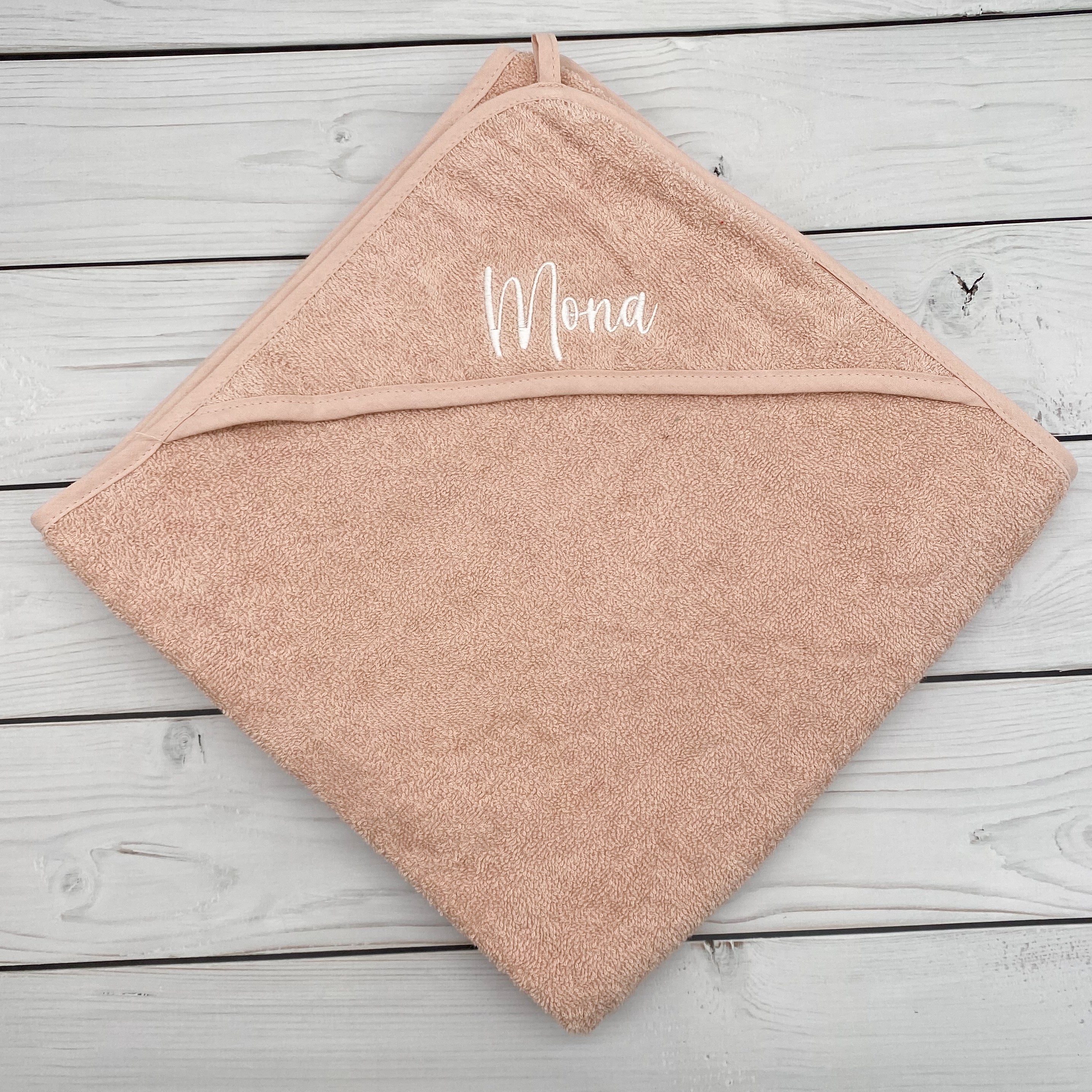 Kapuzenhandtuch bestickt mit Name - 2 Farben 100x100cm personalisiert