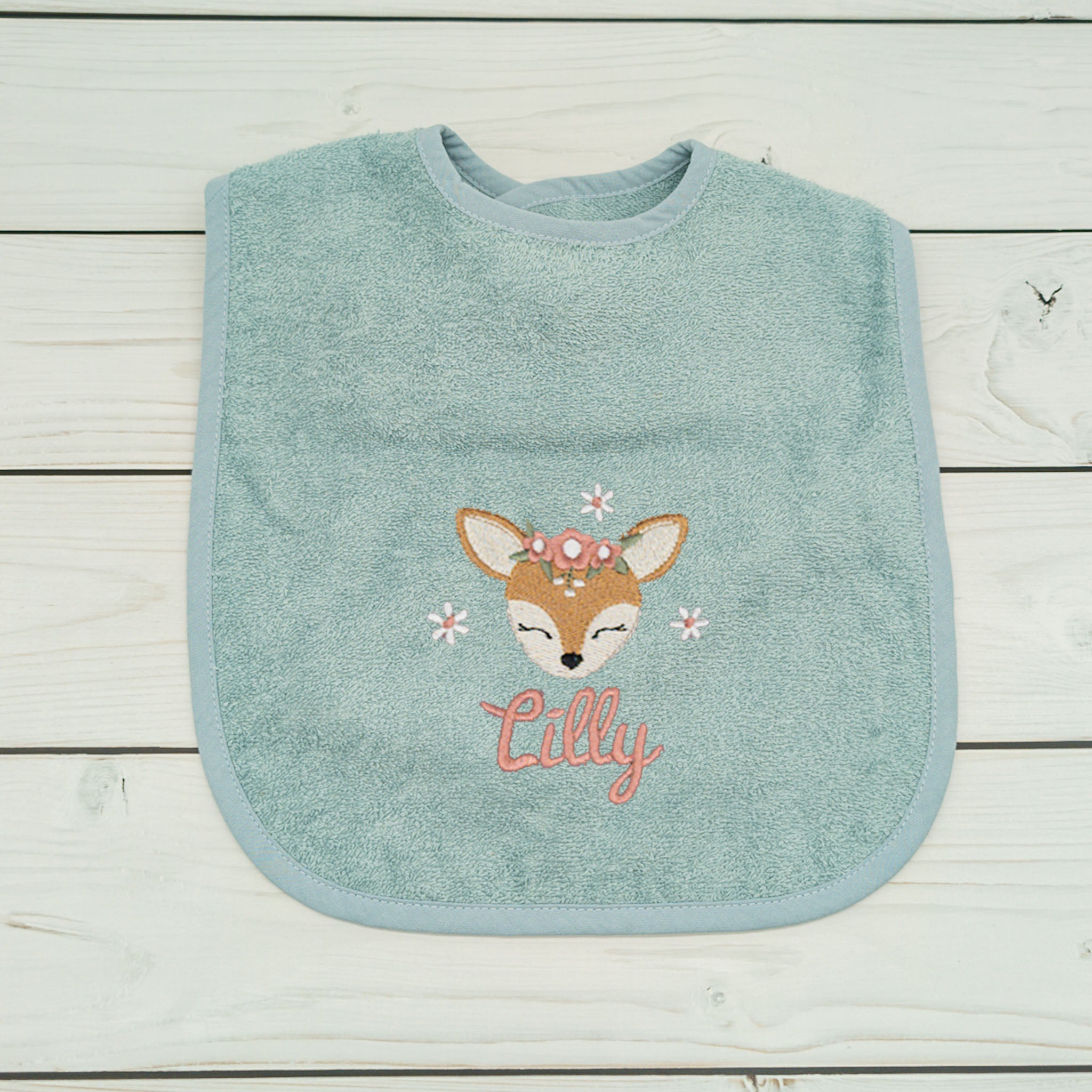 Lätzchen aus Frottee mit Reh und Name personalisiert