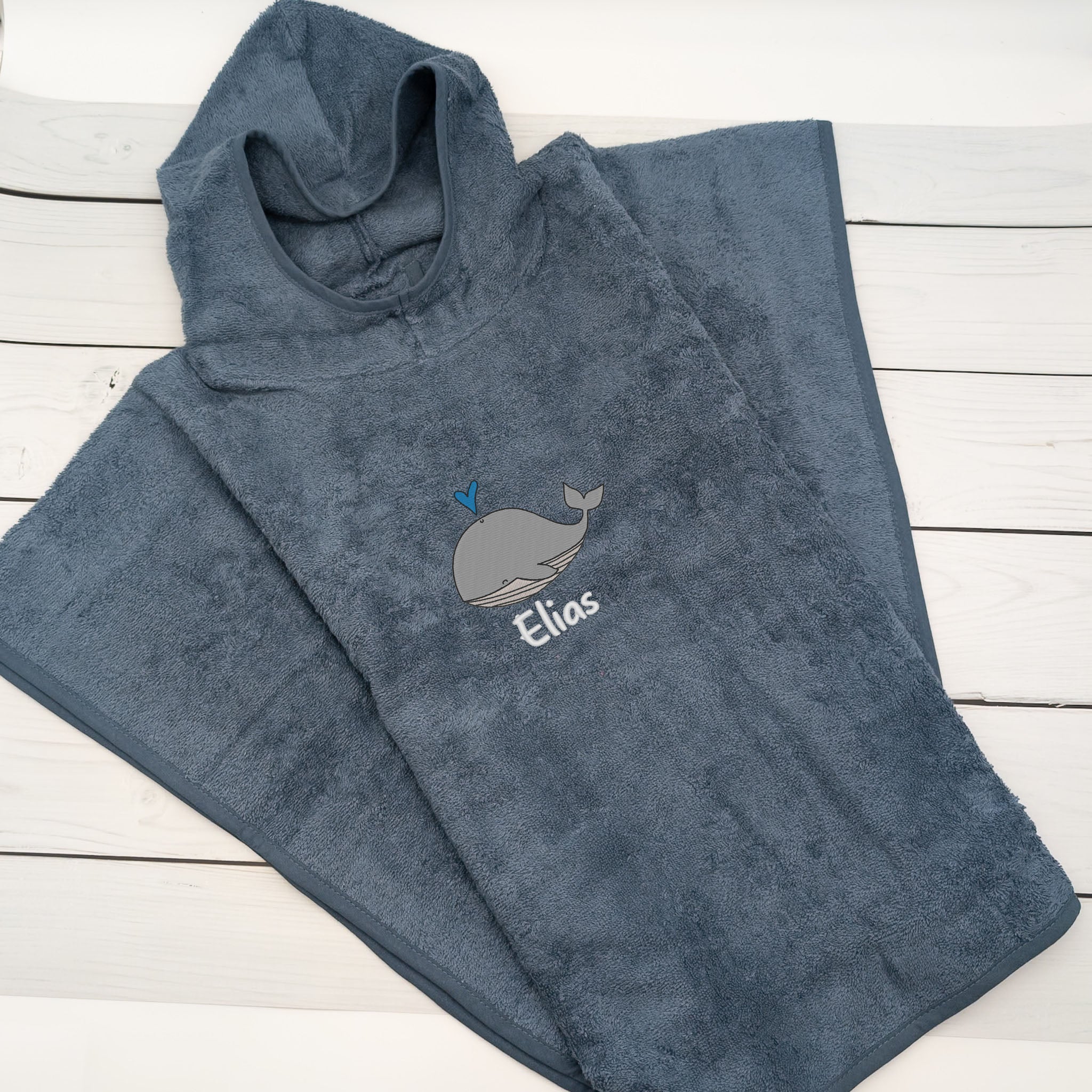 Badeponcho mit Wal und Namen - Tolles Must Have für die Badezeit (Kopie)