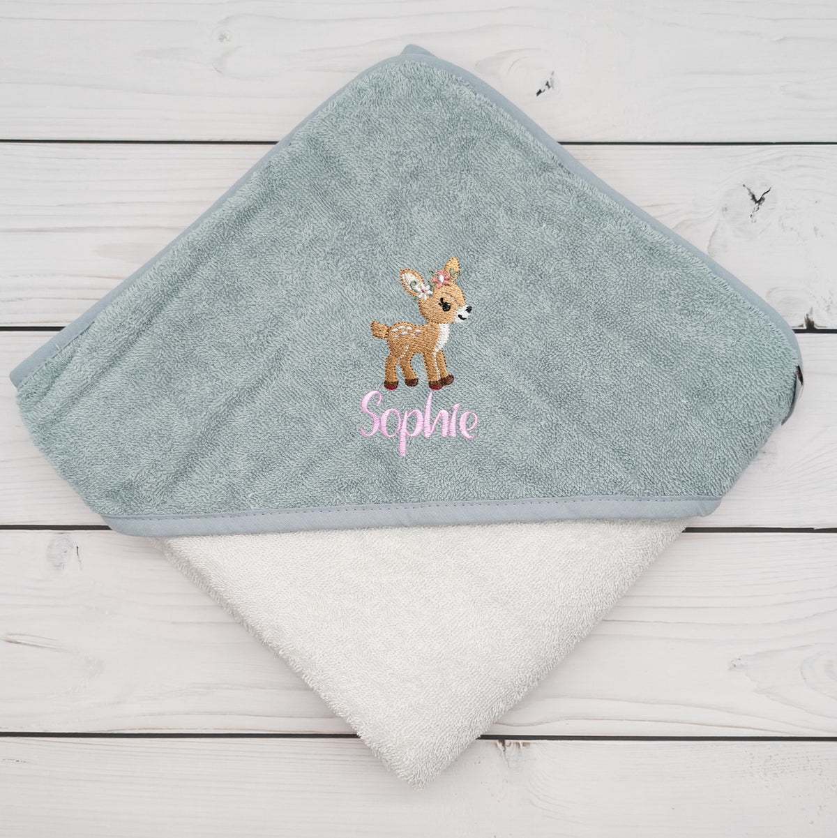 Kapuzenhandtuch mit Reh und mit Name personalisiert 100 x 100cm Babygeschenk