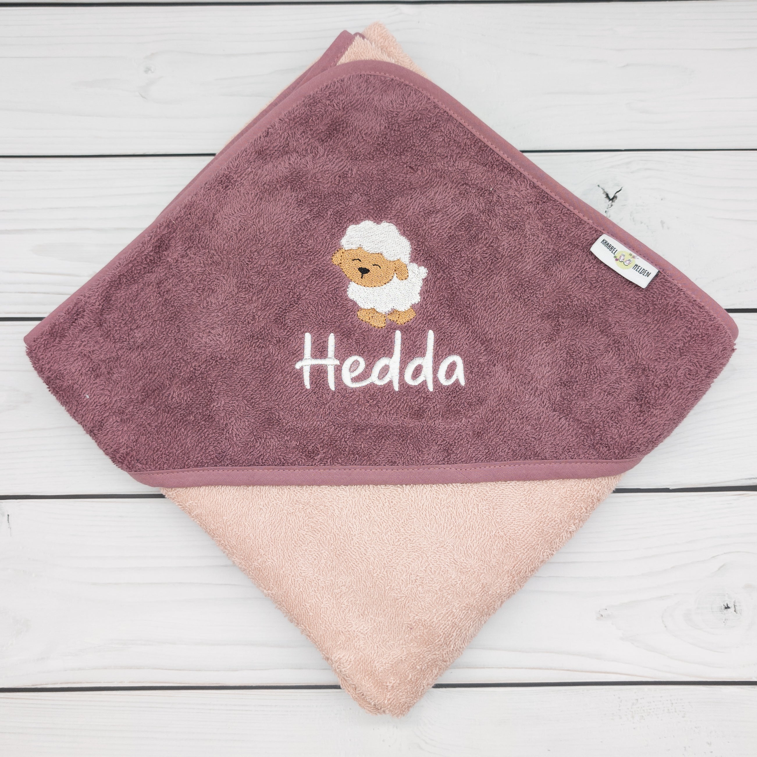 Kapuzenhandtuch mit Schaf und mit Namen personalisiert 100 x 100cm Babygeschenk