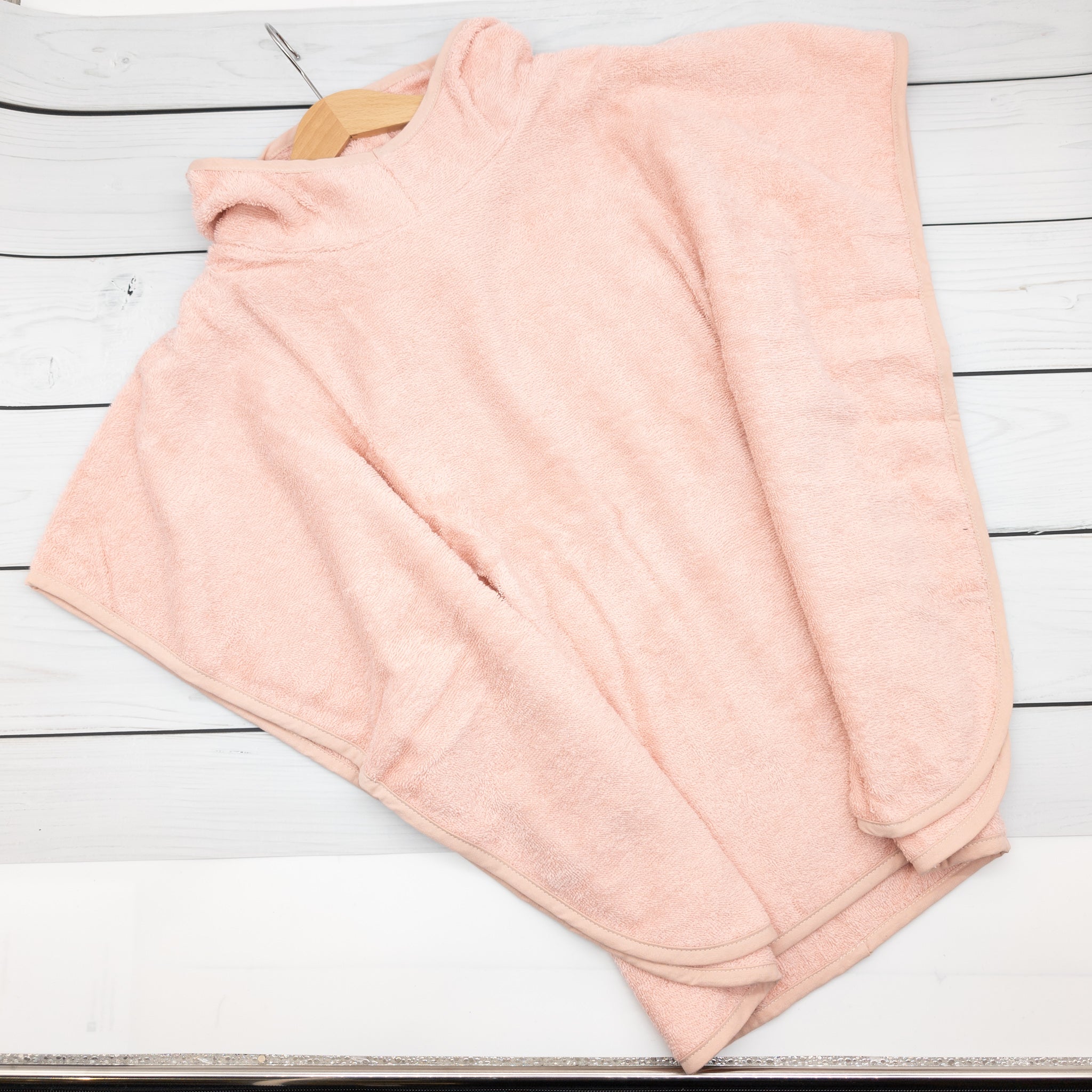 Badeponcho mit Wal und Namen - Tolles Must Have für die Badezeit