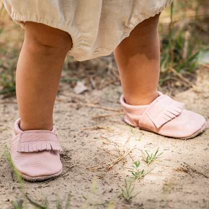 Krabbelschuhe im Mokassins Design aus Echtleder