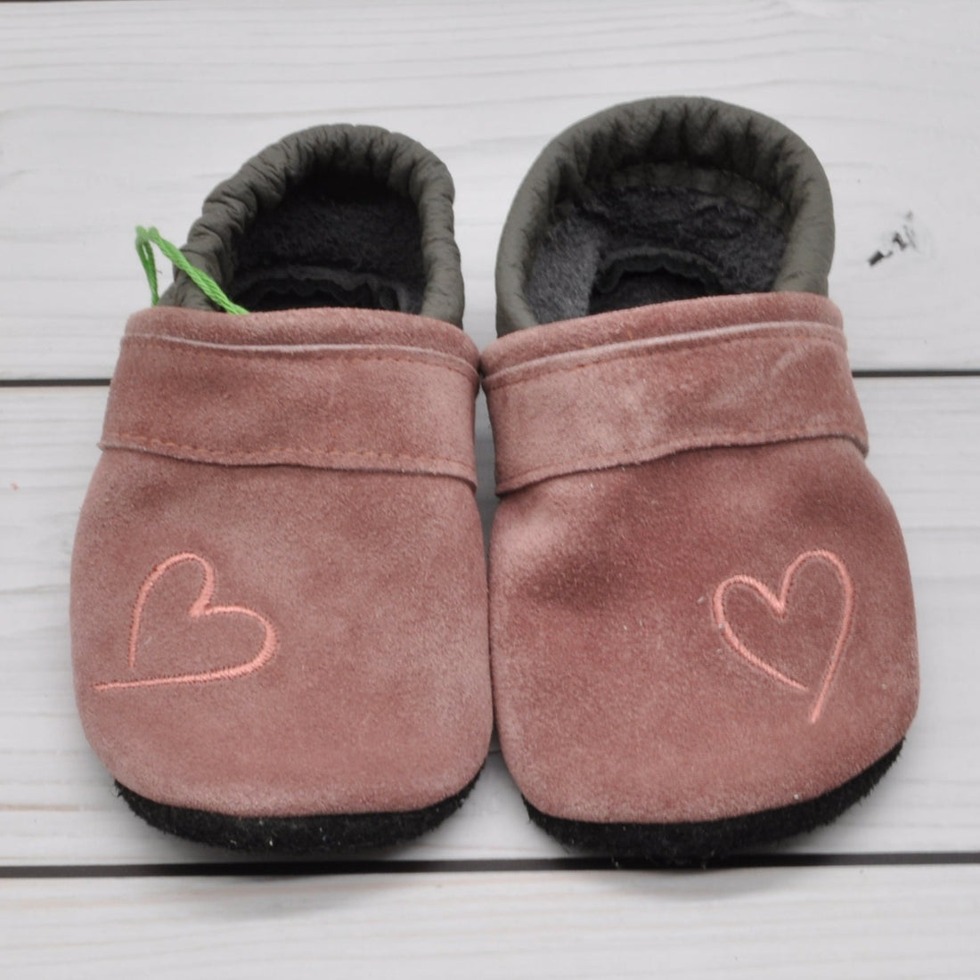 Krabbelschuhe in rosa/grau mit  Herz in Größe 22