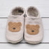 Krabbelschuhe in hellgrau mit aufgenähtem Teddykopf in Größe 21