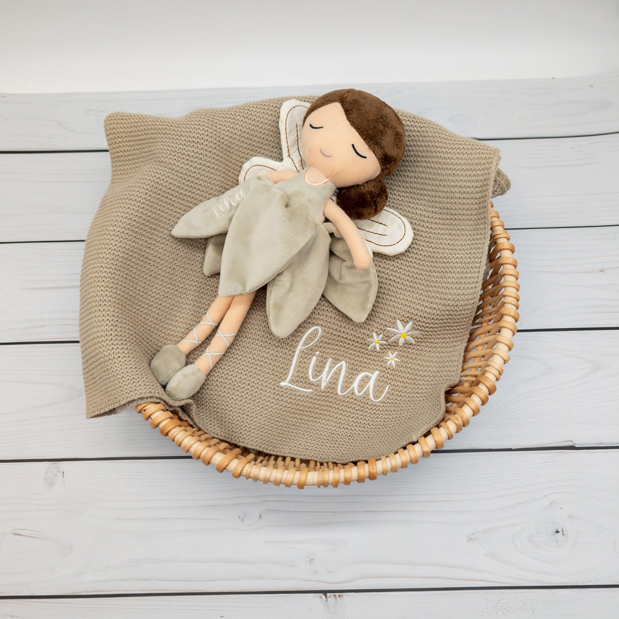 Geschenk-Set Fee - Babydecke und Kuschelpuppe Fee mit Namen bestickt - personalisiertes Geschenk zur Geburt