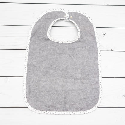 Lätzchen aus Frottee mit Pferd und Name personalisiert - praktisch und süß für jeden Tag