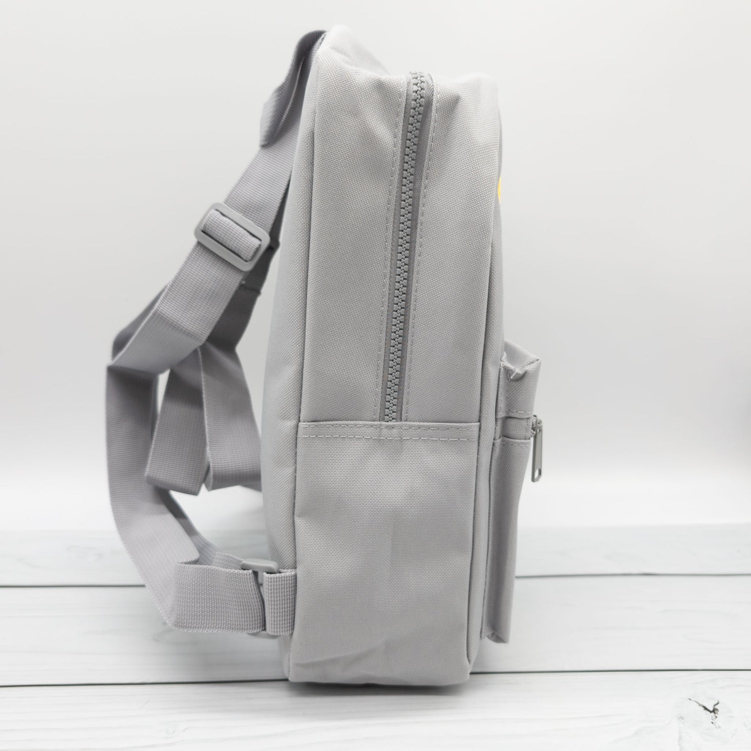 Kinderrucksack personalisiert mit Name und Bagger in 6 Farben wähbar