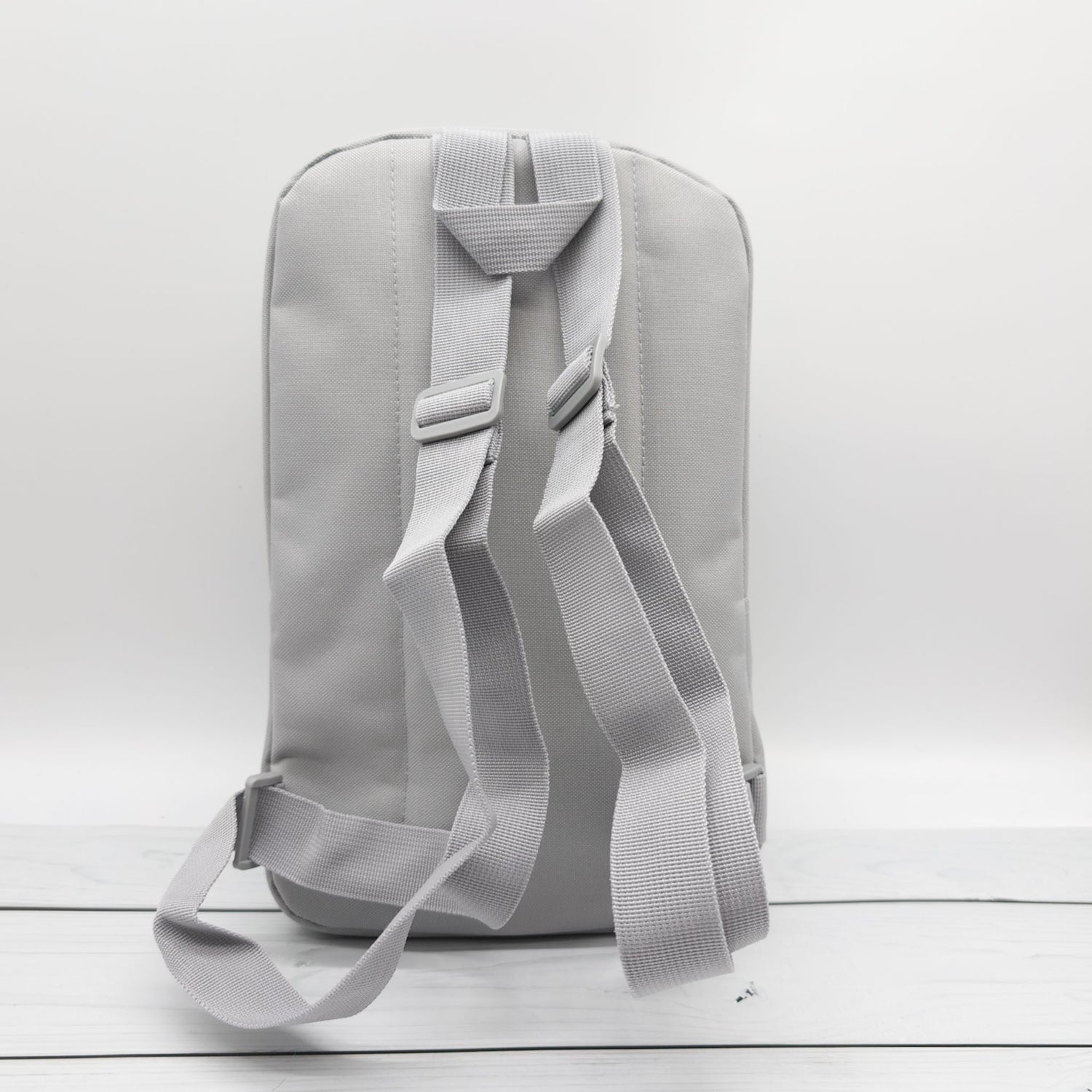 Kinderrucksack personalisiert mit Name und Bagger in 6 Farben wähbar