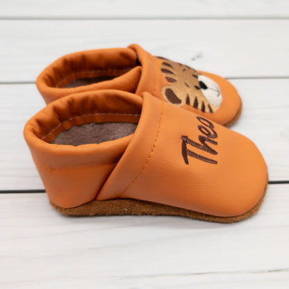 Hausschuhe mit Tiger in orange und braun - die perfekten Hausschuhe und für die Kita