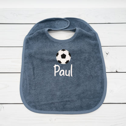 Lätzchen aus Frottee mit Fussball  Name personalisiert - tolle Geschenkidee für Babys und Kleinkinder