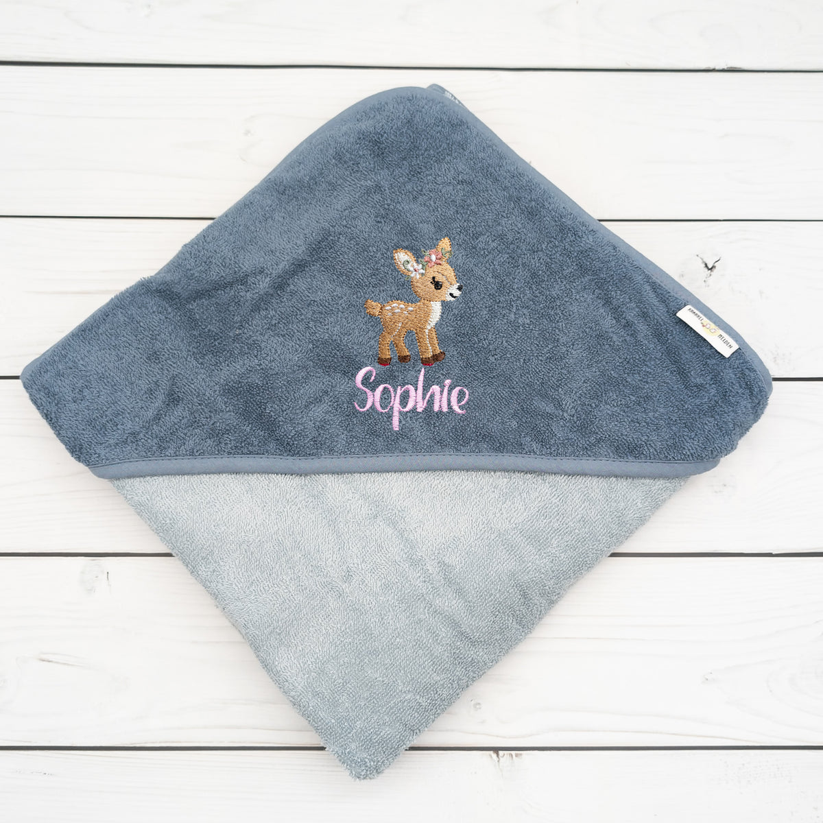 Kapuzenhandtuch mit Reh und mit Name personalisiert 100 x 100cm Babygeschenk
