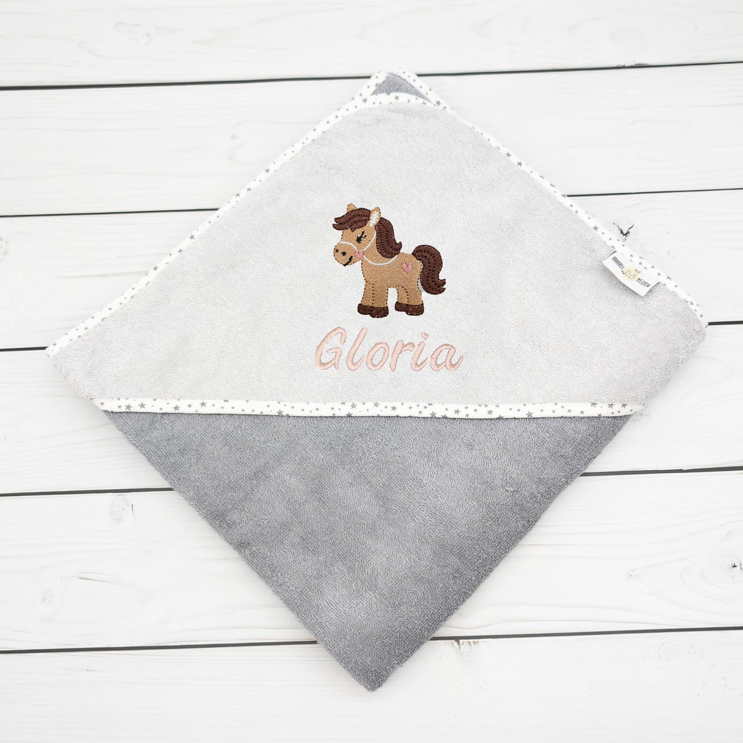 Kapuzenhandtuch mit Pferd und mit Namen personalisiert 100 x 100cm Babygeschenk
