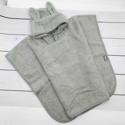 Personalisierter Badeponcho mit Reh - 100% Baumwolle