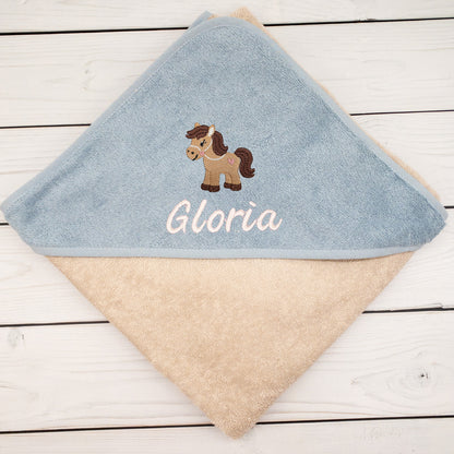 Kapuzenhandtuch mit Pferd und mit Namen personalisiert 100 x 100cm Babygeschenk