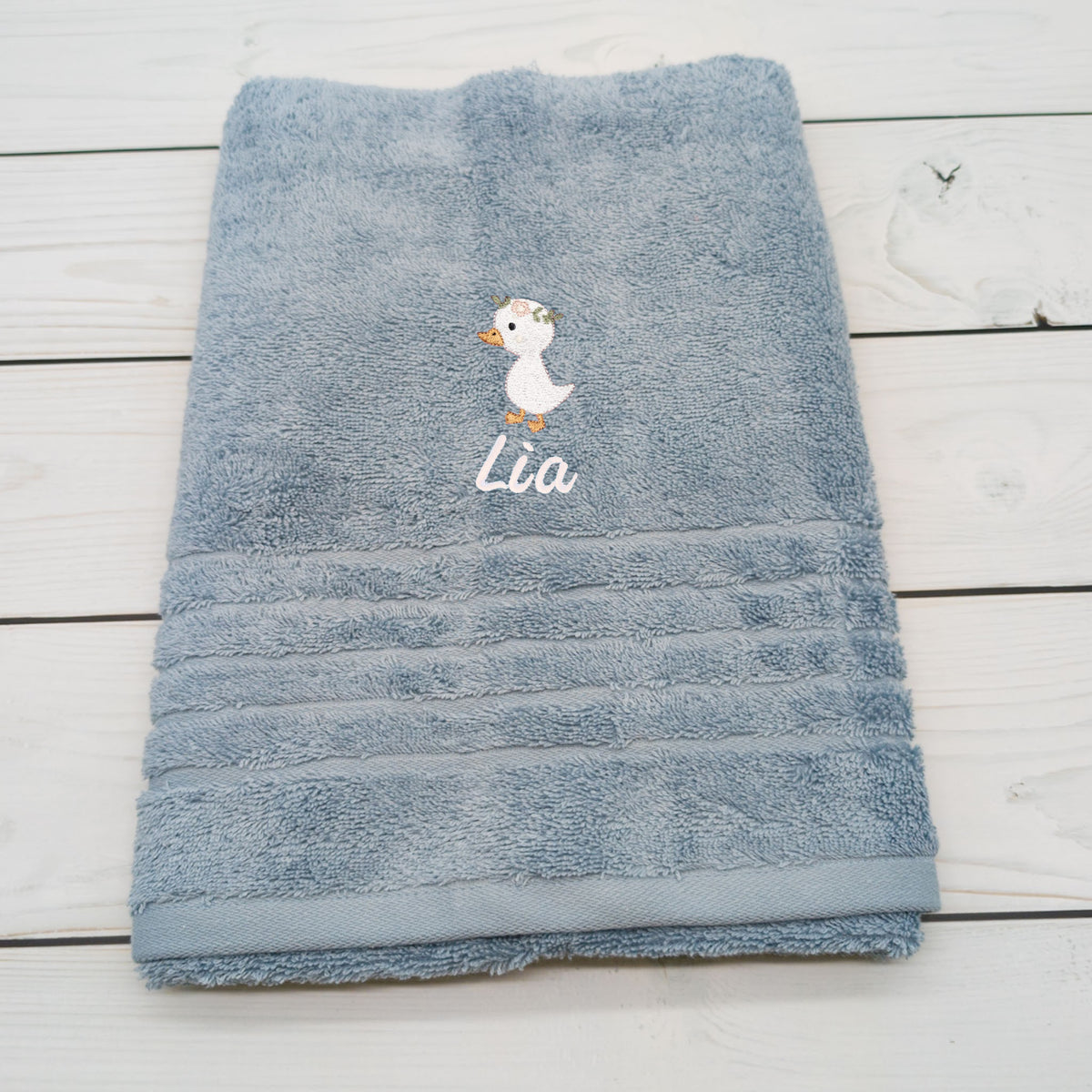 Personalisiertes Handtuch mit Gans und Name bestickt – 50 x 100cm