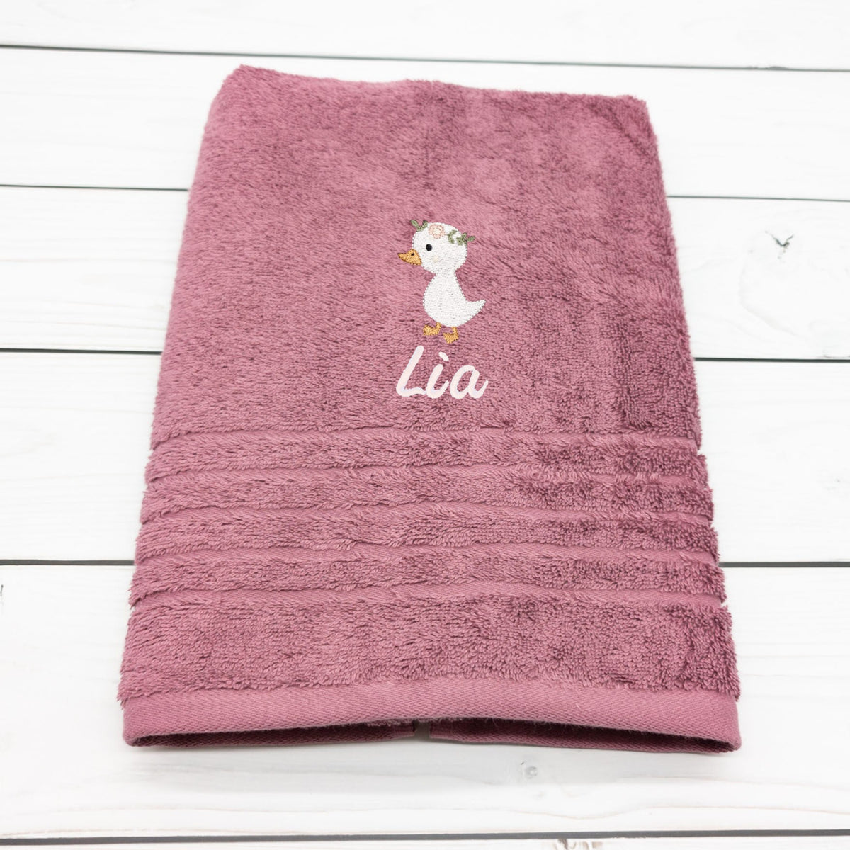 Personalisiertes Handtuch mit Gans und Name bestickt – 50 x 100cm