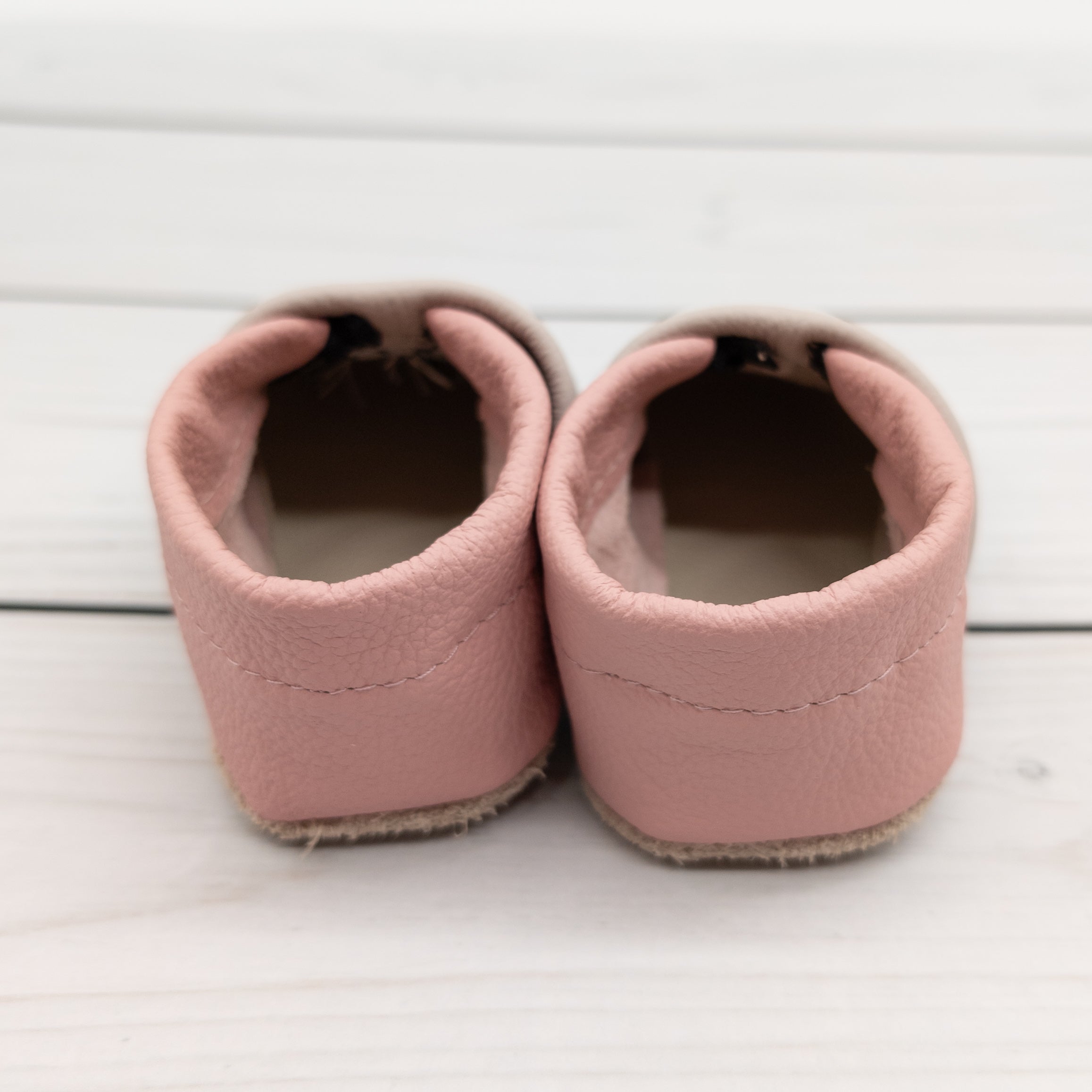 Krabbelschuhe mit Elefant und Blumem aus Echtleder mit Name