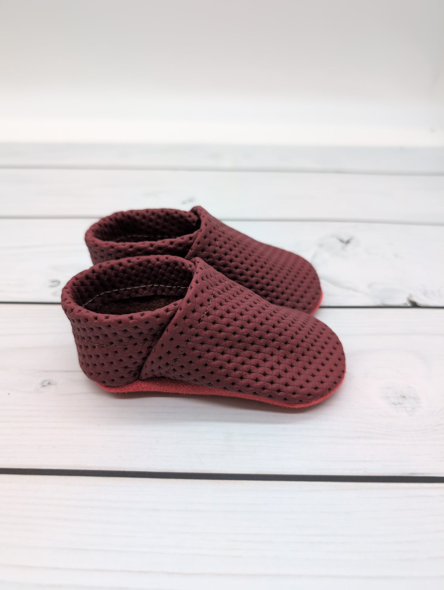 Sommer Krabbelschuhe in dunkelrot Größe 20 - wie Sandalen