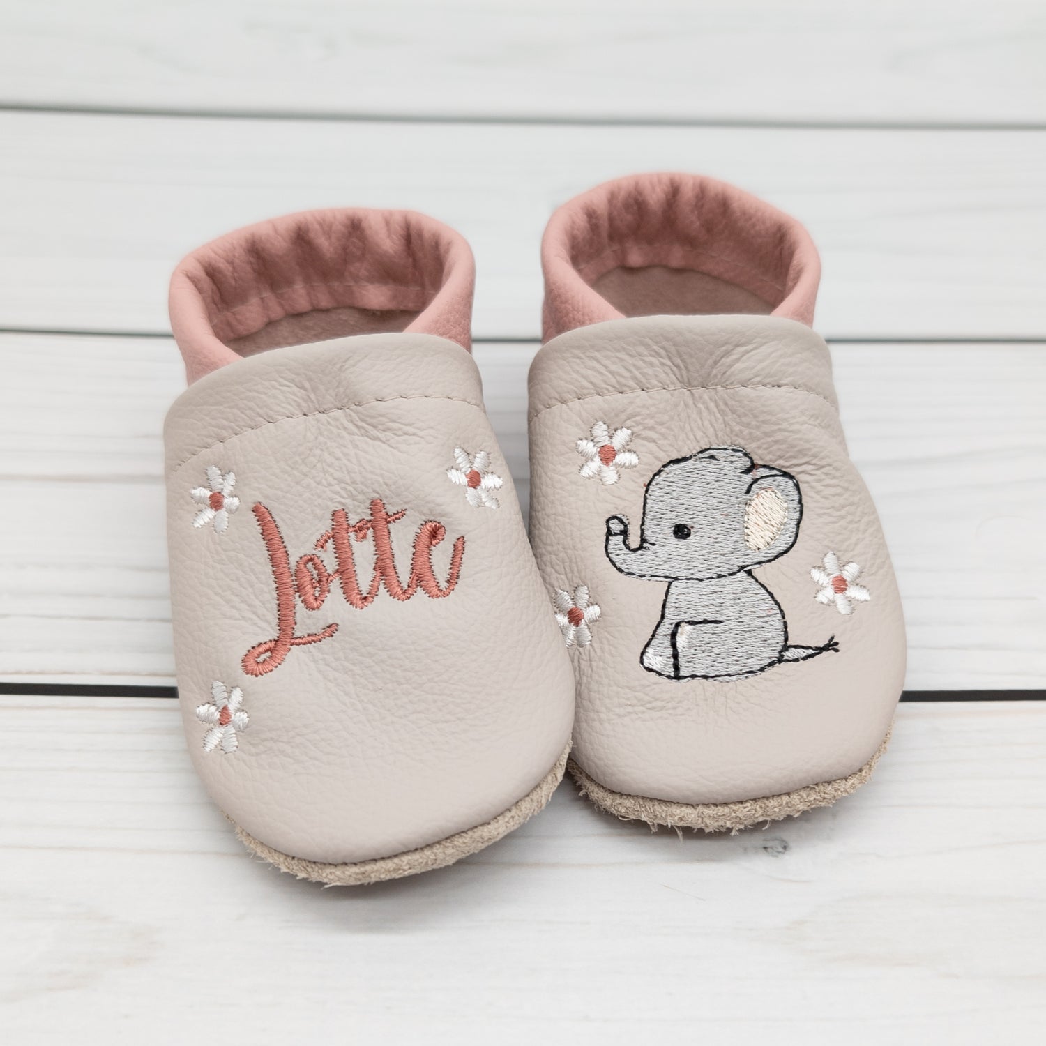 Krabbelschuhe mit Elefant und Blumem aus Echtleder mit Name