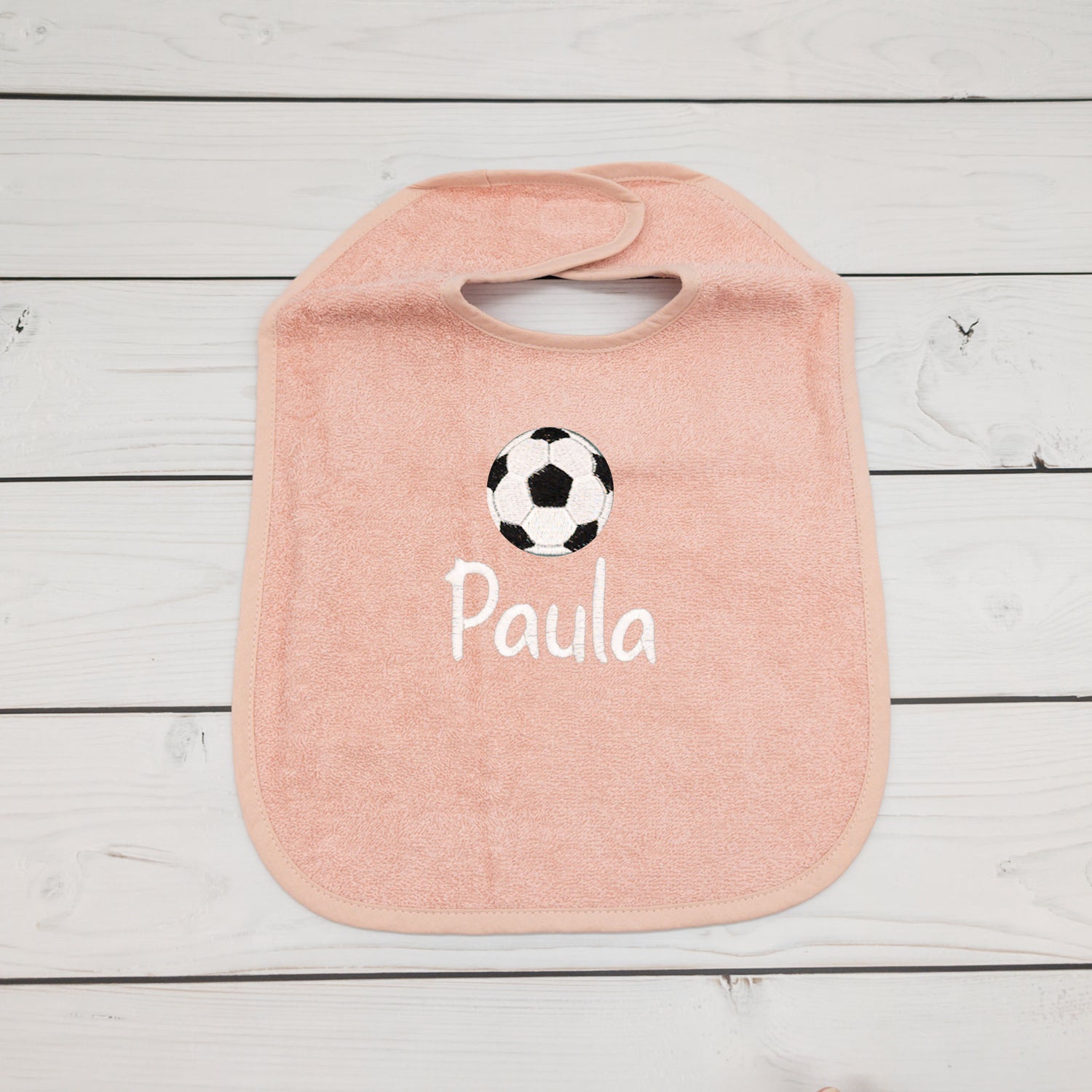 Lätzchen aus Frottee mit Fussball  Name personalisiert - tolle Geschenkidee für Babys und Kleinkinder